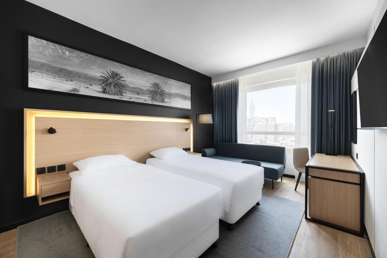 Park Inn By Radisson Makkah Thakher Alsharqi Mecca Bagian luar foto
