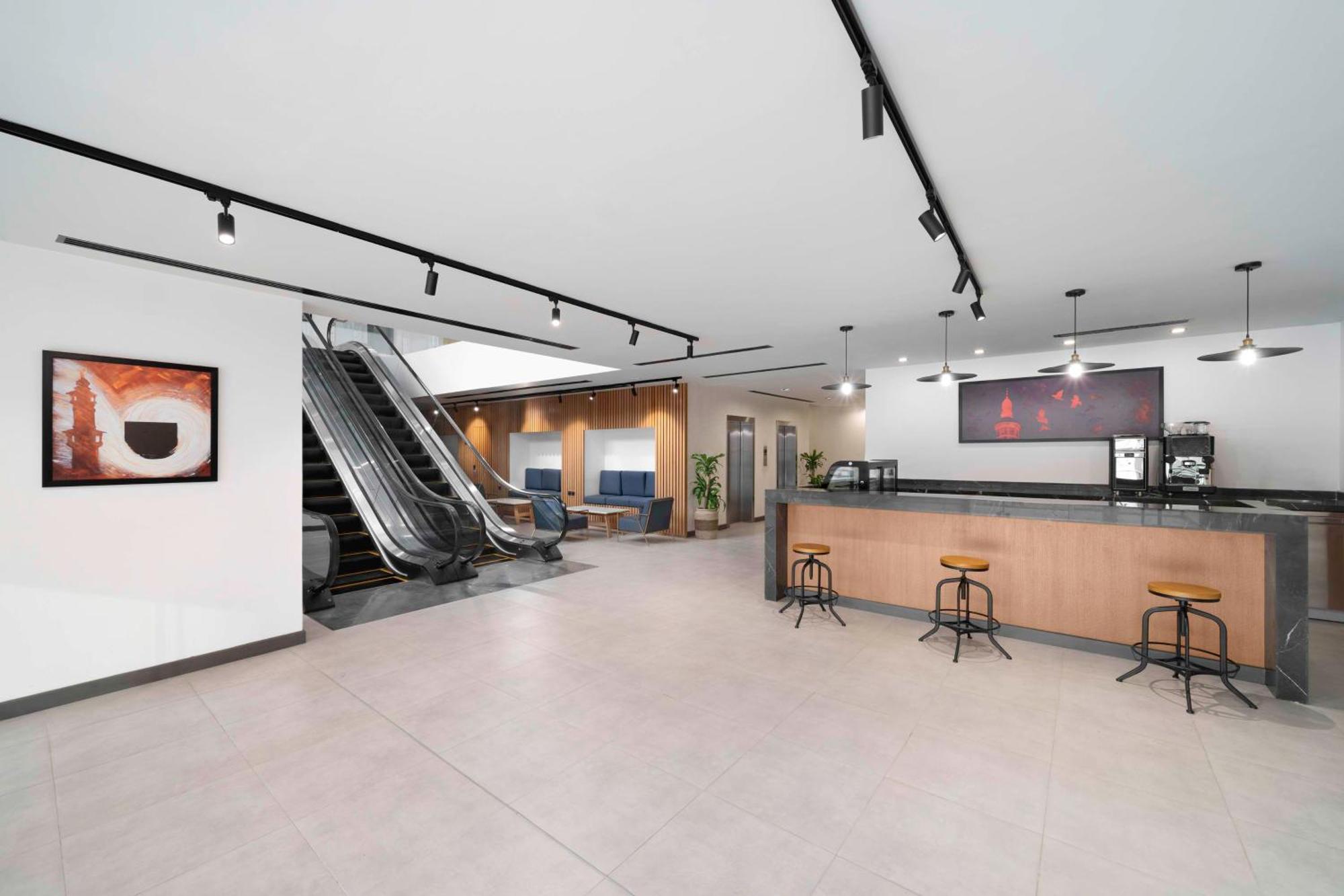 Park Inn By Radisson Makkah Thakher Alsharqi Mecca Bagian luar foto