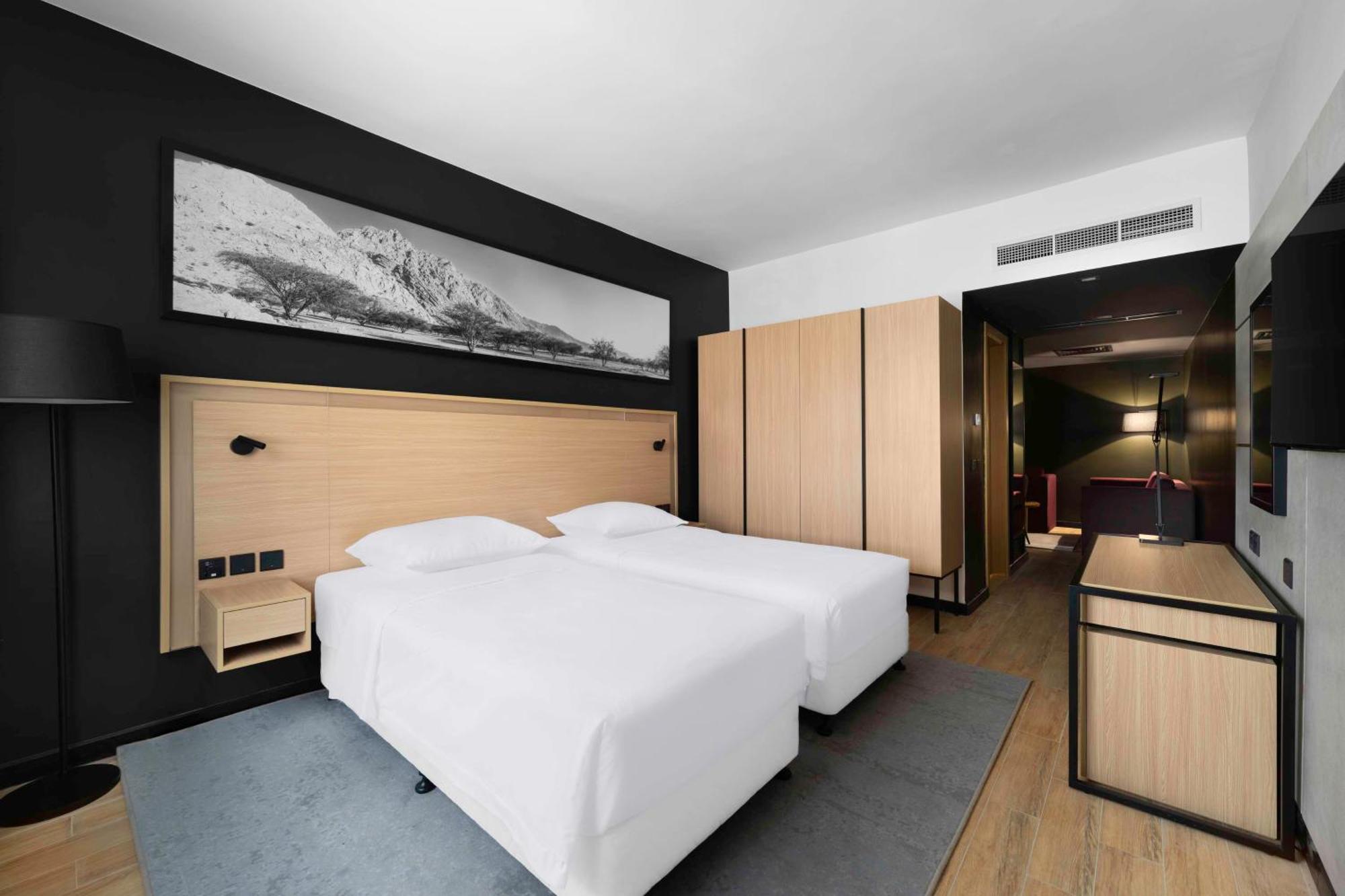 Park Inn By Radisson Makkah Thakher Alsharqi Mecca Bagian luar foto